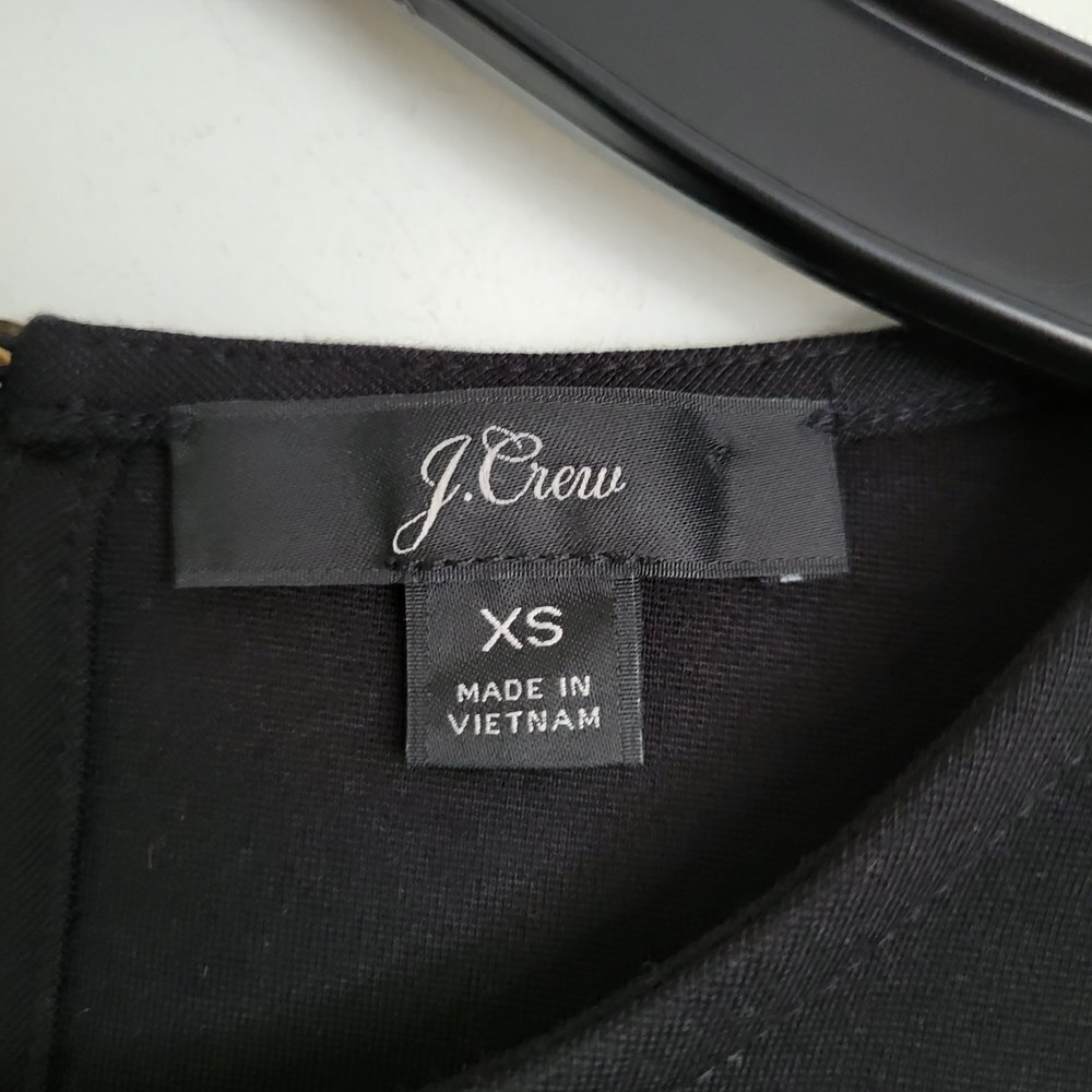 J. Crew Puff Sleeve Pointe Top Blouse Keyhole Back Black Style AE781 Size XS - Picture 9 of 12